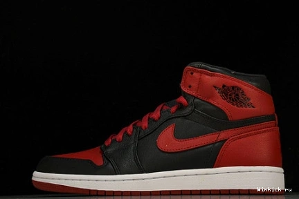 Jordan Retro Air 'Banned' 1 High 1003